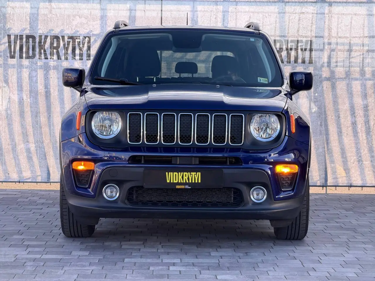 Jeep Renegade Latitude 2.4 - фото 3